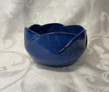 Load image into Gallery viewer, Medium Bowl: (Azure Blue with a Six Scalloped Edge)