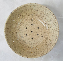 Load image into Gallery viewer, Berry Bowl/Colander: (Off White on Speckled Clay)