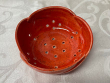 Load image into Gallery viewer, Berry Bowl/Colander: (Bright Orange on Speckled Clay with Scalloped Edges)