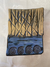 Load image into Gallery viewer, Sponge, Jewelry, Business Card Stand/Soap Dish/Tea Bag Rest (Mottled Blue with 4 Spirals)