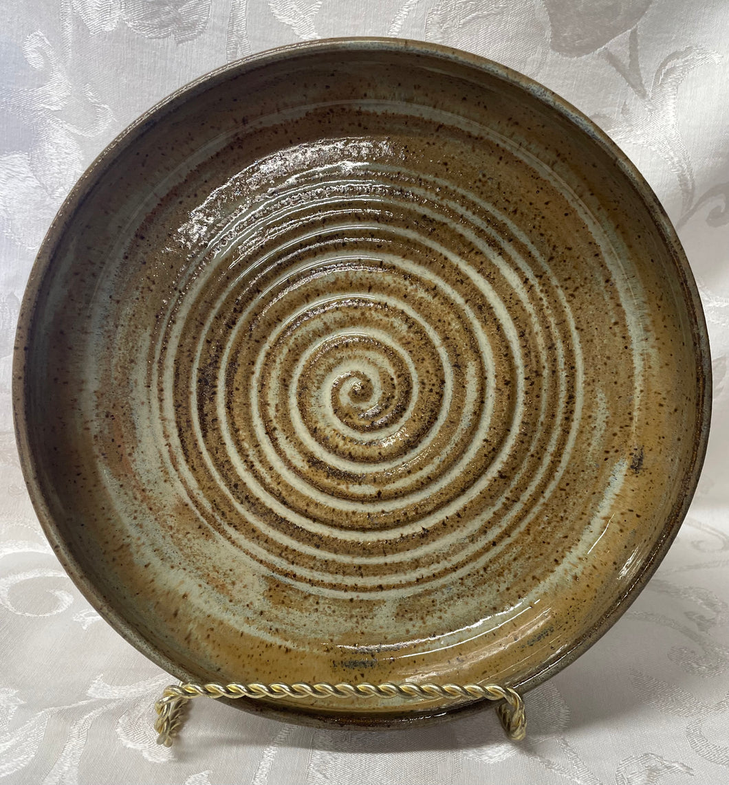 Platter:  (Brown/Beige on Speckled Clay)