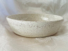 Load image into Gallery viewer, Platter  (White on Speckled Clay with Four Stars)
