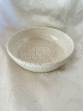 Load image into Gallery viewer, Platter  (White on Speckled Clay with Four Stars)
