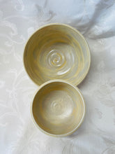 Load image into Gallery viewer, Bowl Set:  my(Yellowish Gray)
