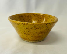 Load image into Gallery viewer, Tea Bag Rest:  (Goldenrod on Speckled Clay with a Six Petal Flower)
