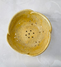 Load image into Gallery viewer, Berry Bowl/Colander:  (Matt Yellow on Speckled Clay with Scalloped Edges)

