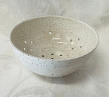 Load image into Gallery viewer, Berry Bowl/Colander:  (White on Speckled Clay)

