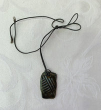 Load image into Gallery viewer, Necklace (Silver/green with texture) #23
